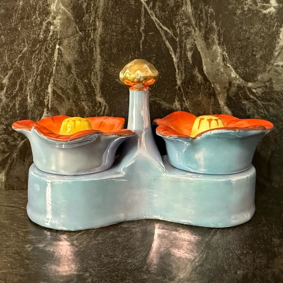 CHIKARAMACHI Flower Salt & Pepper Shakers - Picture 12 of 14